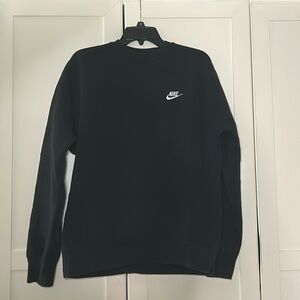 men’s black nike crewneck sweatshirt